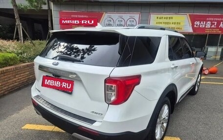 Ford Explorer VI, 2022 год, 3 134 555 рублей, 3 фотография