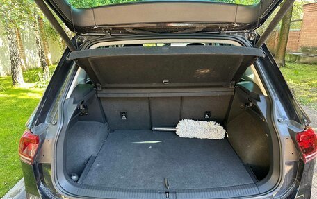 Volkswagen Tiguan II, 2018 год, 2 450 000 рублей, 9 фотография