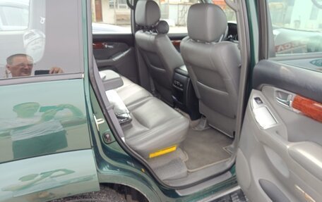 Toyota Land Cruiser Prado 120 рестайлинг, 2003 год, 1 550 000 рублей, 2 фотография