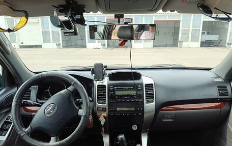 Toyota Land Cruiser Prado 120 рестайлинг, 2003 год, 1 550 000 рублей, 8 фотография