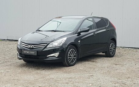 Hyundai Solaris II рестайлинг, 2015 год, 1 149 000 рублей, 3 фотография