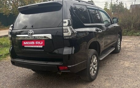 Toyota Land Cruiser Prado 150 рестайлинг 2, 2018 год, 4 100 000 рублей, 5 фотография