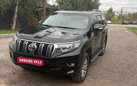 Toyota Land Cruiser Prado 150 рестайлинг 2, 2018 год, 4 100 000 рублей, 2 фотография