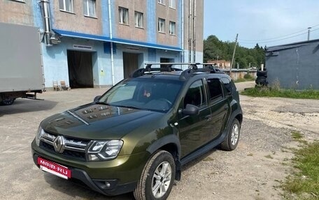 Renault Duster I рестайлинг, 2016 год, 980 000 рублей, 2 фотография