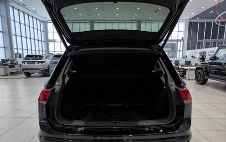 Volkswagen Tiguan II, 2019 год, 2 450 000 рублей, 10 фотография
