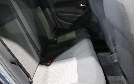 Volkswagen Polo VI (EU Market), 2011 год, 615 000 рублей, 12 фотография