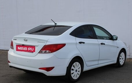 Hyundai Solaris II рестайлинг, 2015 год, 700 000 рублей, 8 фотография