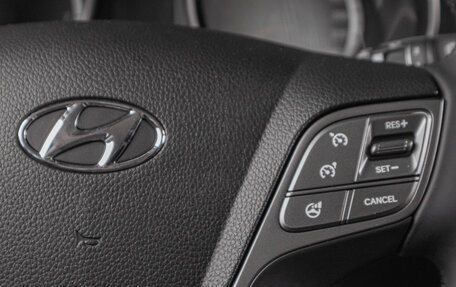 Hyundai Santa Fe III рестайлинг, 2015 год, 1 799 000 рублей, 13 фотография
