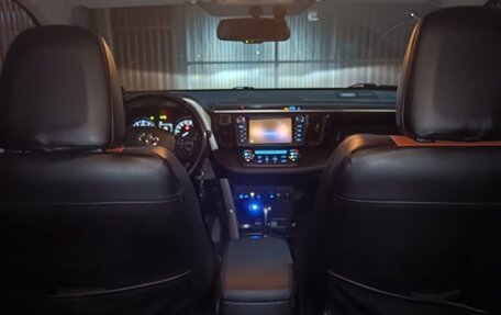 Toyota RAV4, 2017 год, 2 400 000 рублей, 16 фотография