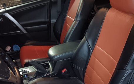 Toyota RAV4, 2017 год, 2 400 000 рублей, 18 фотография