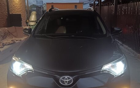 Toyota RAV4, 2017 год, 2 400 000 рублей, 20 фотография