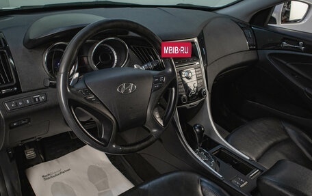 Hyundai Sonata VI, 2011 год, 1 499 000 рублей, 8 фотография