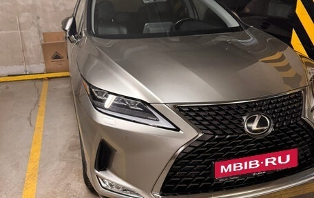 Lexus RX IV рестайлинг, 2020 год, 5 000 000 рублей, 1 фотография
