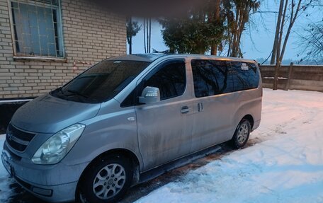 Hyundai Grand Starex Grand Starex I рестайлинг 2, 2011 год, 1 300 000 рублей, 5 фотография