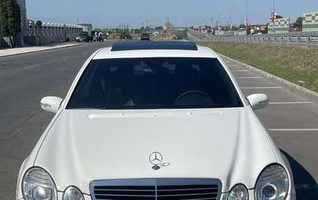 Mercedes-Benz E-Класс, 2005 год, 1 050 000 рублей, 1 фотография