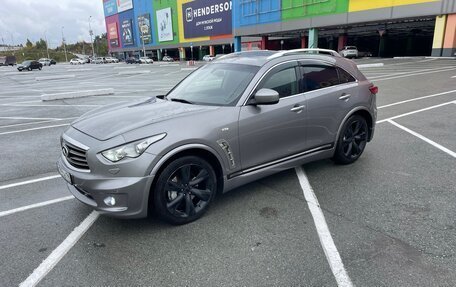 Infiniti FX II, 2010 год, 1 950 000 рублей, 3 фотография