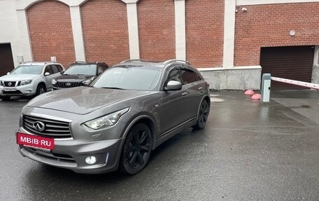 Infiniti FX II, 2010 год, 1 950 000 рублей, 14 фотография