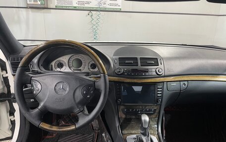 Mercedes-Benz E-Класс, 2005 год, 1 050 000 рублей, 6 фотография