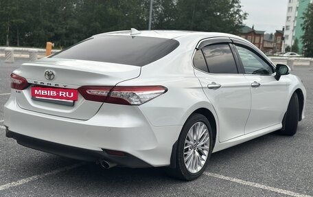Toyota Camry, 2019 год, 2 999 999 рублей, 9 фотография