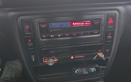 Volkswagen Passat B5+ рестайлинг, 2004 год, 600 000 рублей, 40 фотография