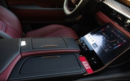 Infiniti QX80, 2024 год, 16 390 000 рублей, 31 фотография