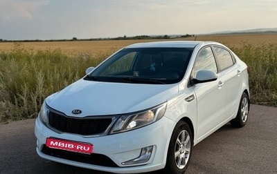 KIA Rio III рестайлинг, 2013 год, 830 000 рублей, 1 фотография