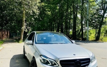 Mercedes-Benz E-Класс, 2014 год, 2 250 000 рублей, 1 фотография
