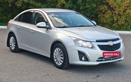 Chevrolet Cruze II, 2014 год, 930 000 рублей, 7 фотография