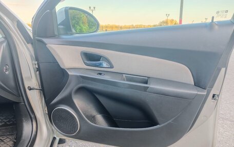 Chevrolet Cruze II, 2014 год, 930 000 рублей, 20 фотография