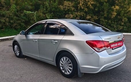 Chevrolet Cruze II, 2014 год, 930 000 рублей, 10 фотография