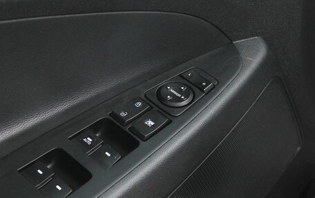 Hyundai Tucson III, 2018 год, 1 890 000 рублей, 12 фотография