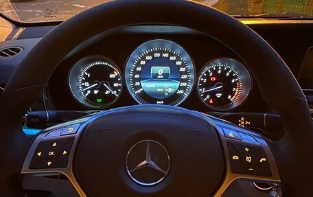 Mercedes-Benz E-Класс, 2014 год, 2 250 000 рублей, 4 фотография