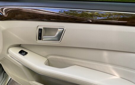 Mercedes-Benz E-Класс, 2014 год, 2 250 000 рублей, 25 фотография