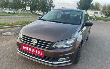 Volkswagen Polo VI (EU Market), 2017 год, 1 350 000 рублей, 2 фотография