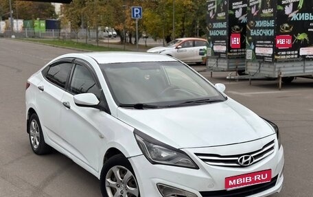 Hyundai Solaris II рестайлинг, 2014 год, 355 000 рублей, 1 фотография