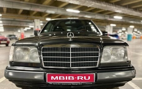 Mercedes-Benz E-Класс, 1994 год, 2 200 000 рублей, 1 фотография