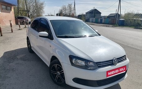 Volkswagen Polo VI (EU Market), 2014 год, 670 000 рублей, 1 фотография