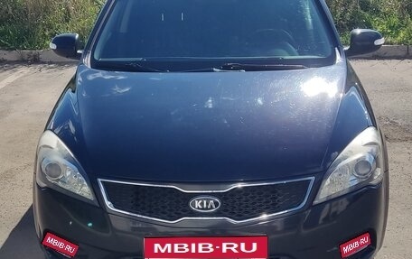 KIA cee'd I рестайлинг, 2012 год, 1 050 000 рублей, 1 фотография