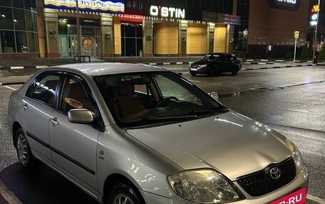 Toyota Corolla, 2004 год, 800 000 рублей, 2 фотография
