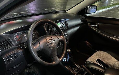 Toyota Corolla, 2004 год, 800 000 рублей, 10 фотография