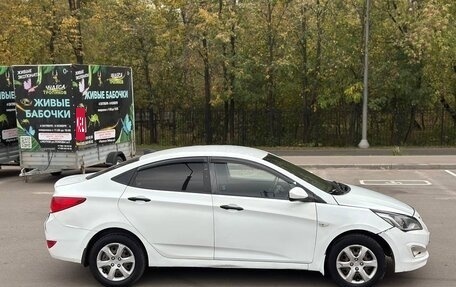 Hyundai Solaris II рестайлинг, 2014 год, 355 000 рублей, 7 фотография