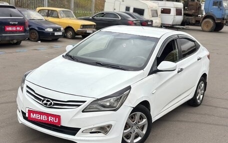 Hyundai Solaris II рестайлинг, 2014 год, 355 000 рублей, 3 фотография