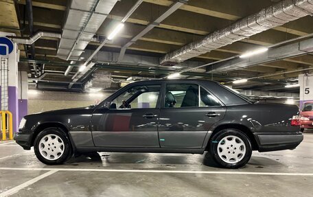 Mercedes-Benz E-Класс, 1994 год, 2 200 000 рублей, 4 фотография