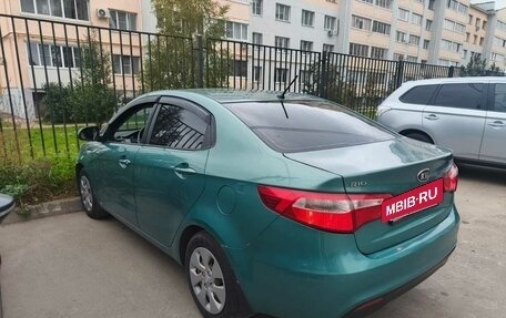 KIA Rio III рестайлинг, 2012 год, 550 000 рублей, 3 фотография