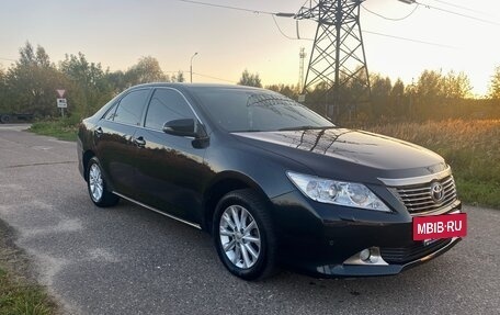 Toyota Camry, 2013 год, 1 550 000 рублей, 2 фотография