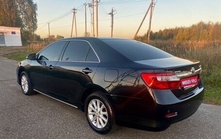 Toyota Camry, 2013 год, 1 550 000 рублей, 5 фотография