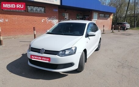 Volkswagen Polo VI (EU Market), 2014 год, 670 000 рублей, 2 фотография