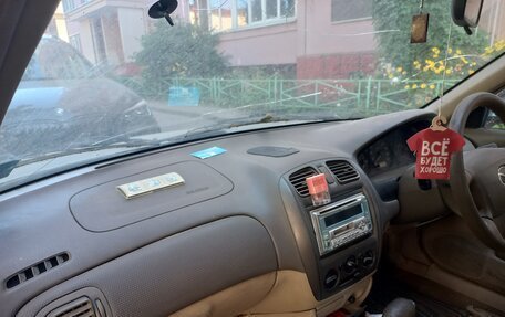 Mazda Familia, 2002 год, 135 000 рублей, 2 фотография