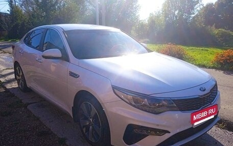 KIA Optima IV, 2019 год, 2 100 000 рублей, 3 фотография