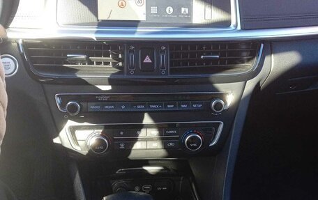 KIA Optima IV, 2019 год, 2 100 000 рублей, 6 фотография